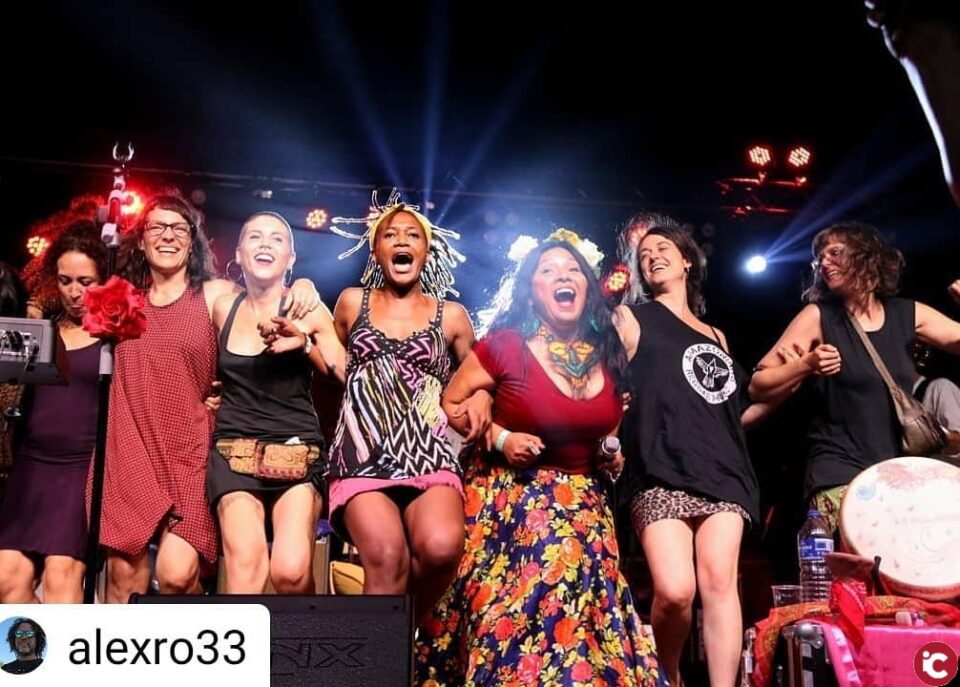La 14a Noche Étnica Mestizaje organizada en Sax por la Asociación Cultural Somos Anti Xenofobia volvió a su lugar de origen...y lo hizo por todo lo alto