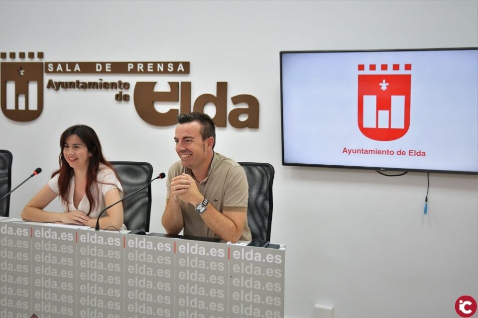 El Ayuntamiento de Elda adjudica los contratos para renovar la red de agua potable del barrio Virgen de la Cabeza y el camino de La Jaud