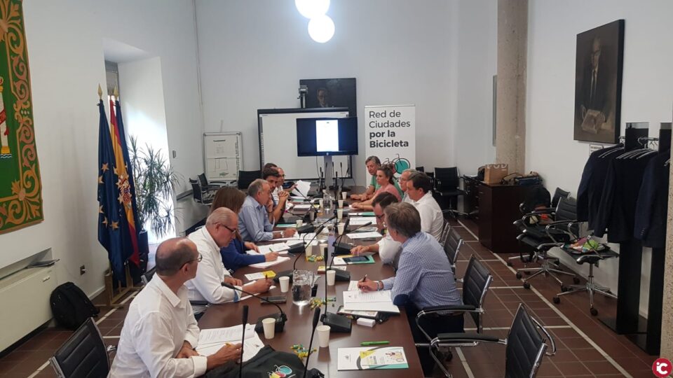 Alicante prepara las actividades de la Semana Europea de la Movilidad y asiste hoy a la reunión de la Red de Ciudades por la Bicicleta