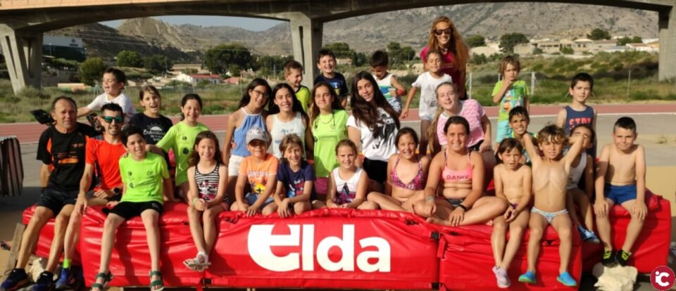 Gran final de temporada para los atletas del Club Atletismo Camisetas Económicas Elda