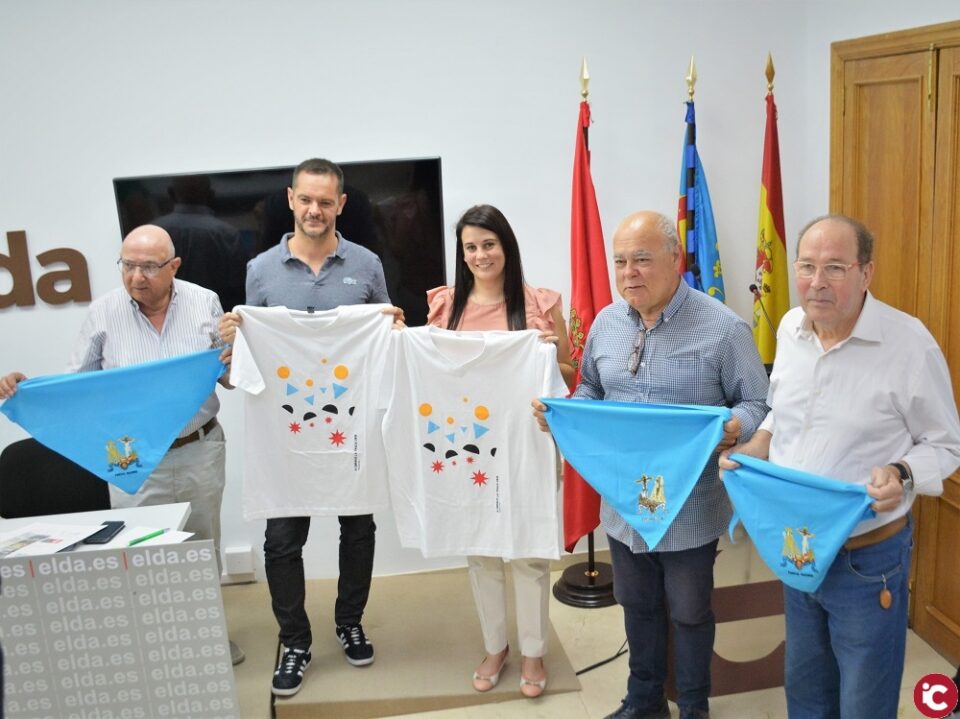 El artista eldense Salvador Lázaro diseña la camiseta para correr la traca en las Fiestas Mayores de la ciudad