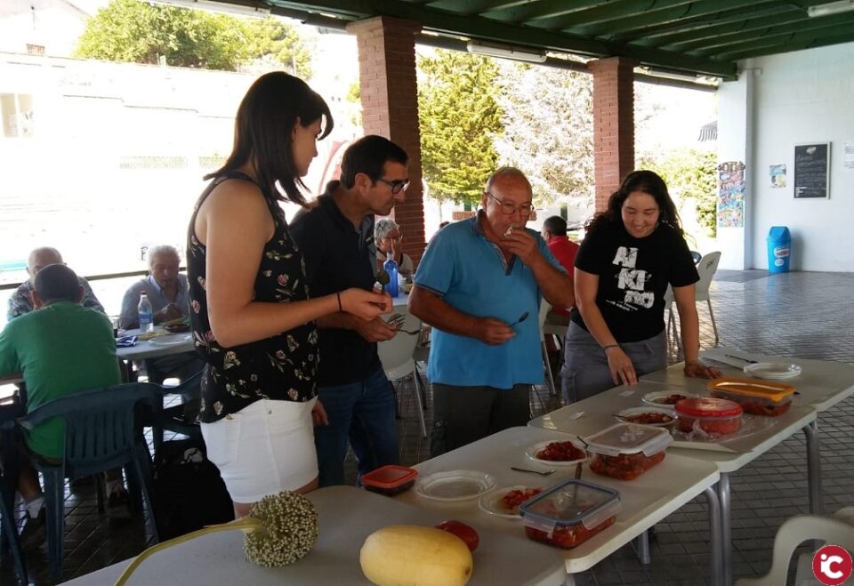Més de 30 persones participen en la Trobada Horts Socials Municipals