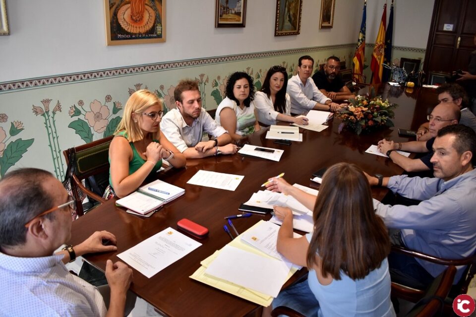 La alcaldesa de Petrer es nombrada nueva presidenta de la Mancomunidad y se marca como objetivo avanzar en nuevos proyectos en común