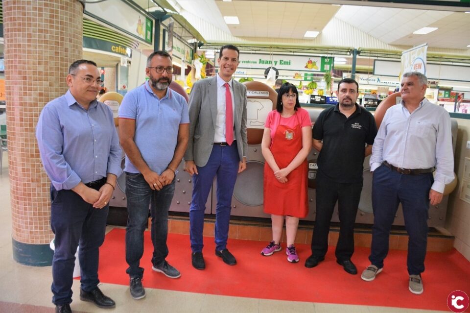 El Ayuntamiento de Elda y FOBESA inauguran dos nuevos puntos limpios de proximidad