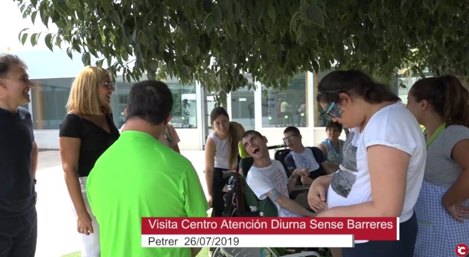 Visita al Centro de atención Diurna "Sense Barreres"