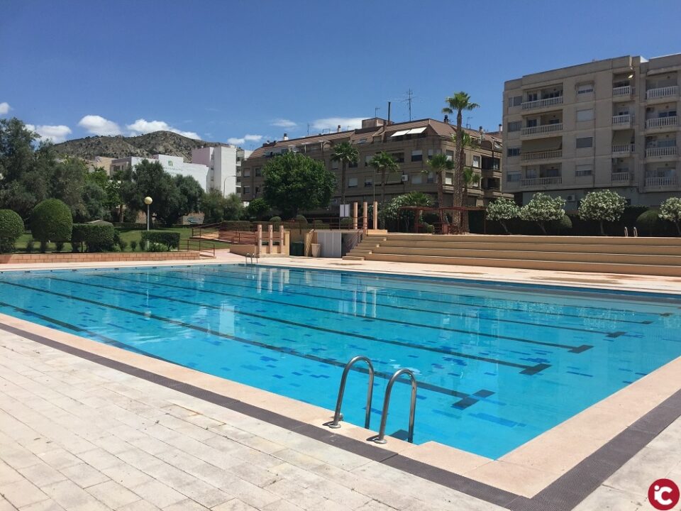La concejalía de Deportes amplía hasta el 8 de septiembre la piscina de verano coincidiendo con el final de las vacaciones escolares