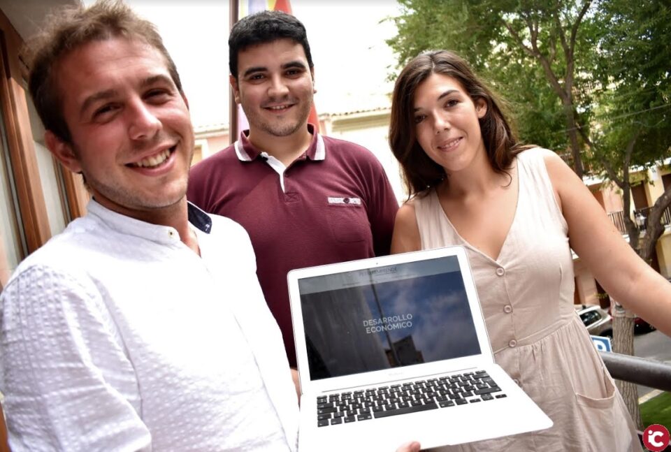 Petreremprende moderniza su web al estilo de las grandes lanzaderas de emprendimiento nacionales