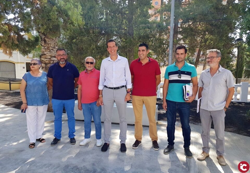 La remodelación del Jardín de la UCA concluye con una reforma integral que permitido recuperar una zona verde emblemática en el barrio de La Estación