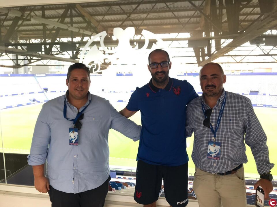 San Vicente y Valencia se unen en un acuerdo de filialidad deportiva