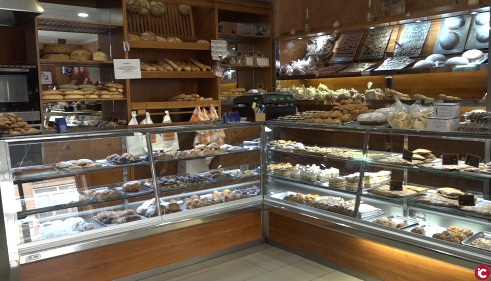 ¡No te quedes sin las pasticas para Fiestas!. Descubre la variedad de Panadería Delfina