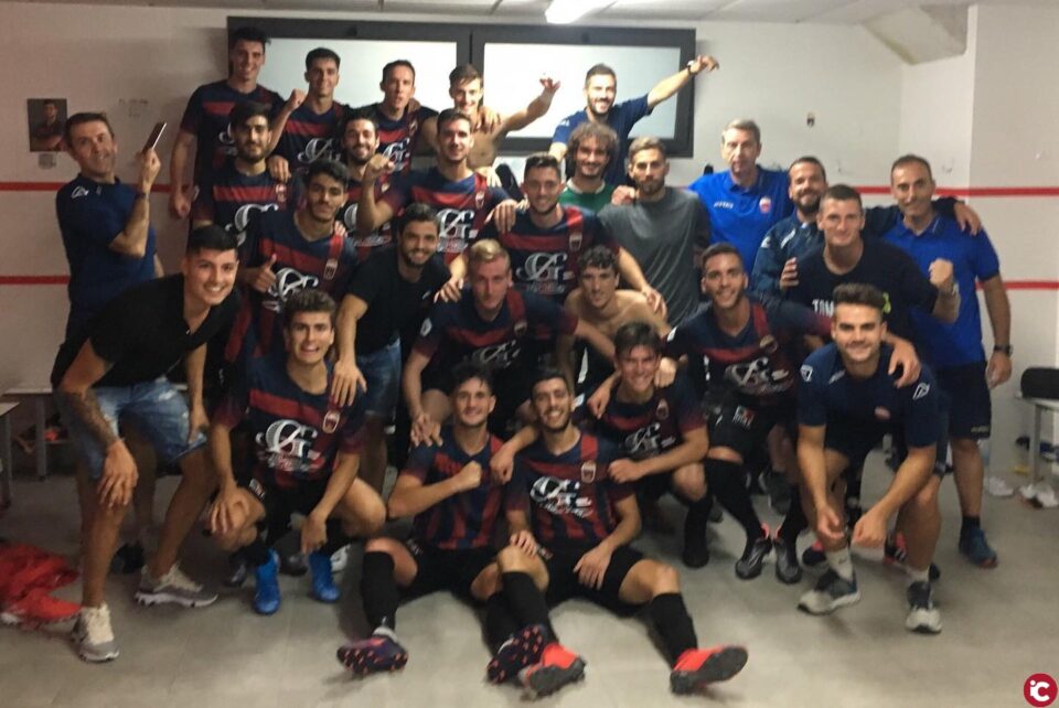 Los tres puntos se quedan en casa: Eldense 2-1 Paterna