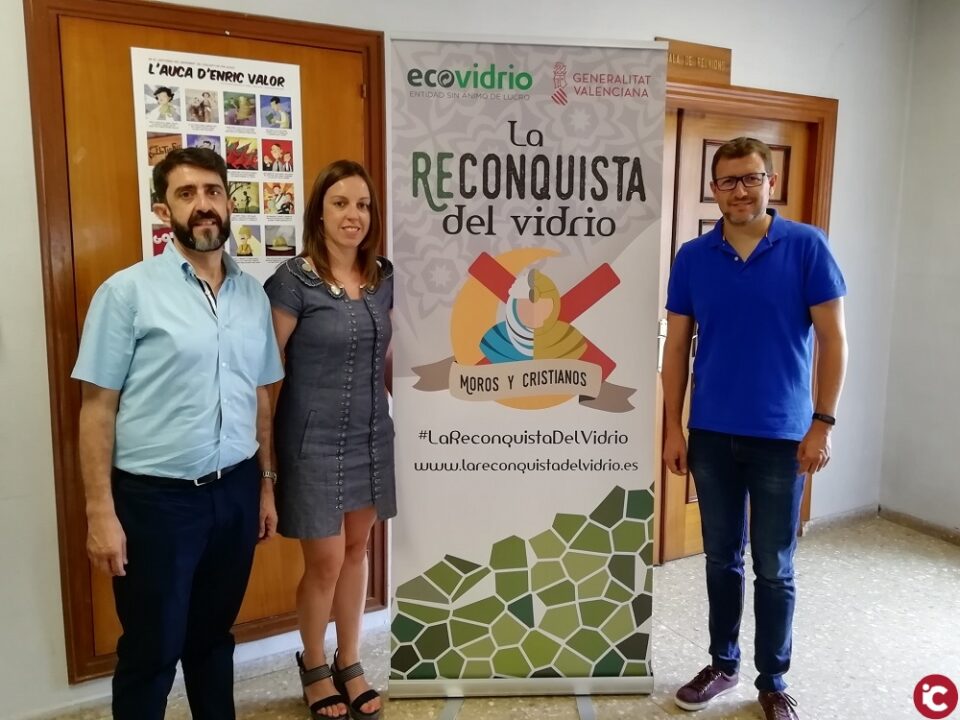 El Ayuntamiento de Ibi y Ecovidrio fomentan el reciclado de vidrio