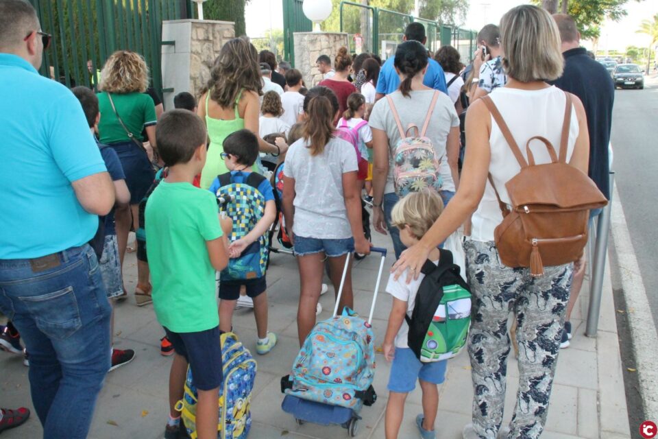 Un nuevo curso escolar arranca en San Vicente con más de 10.500 alumnos