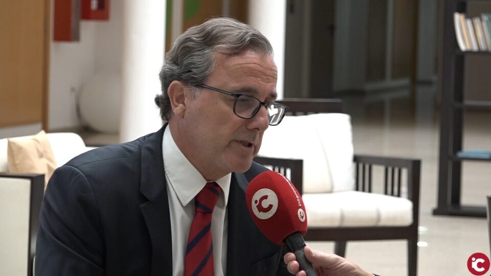 Preparación de firma del convenio entre Caja Rural Central y el Grupo Castillo