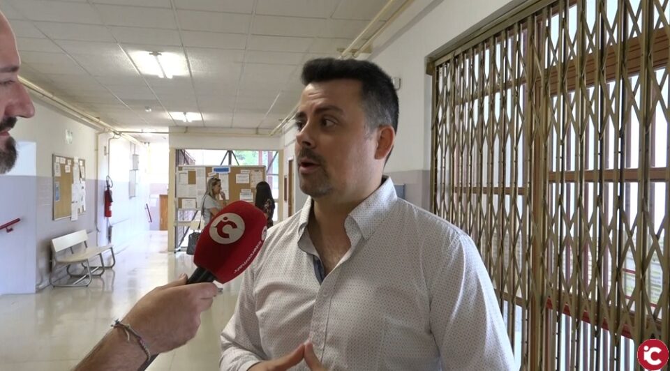 Visitamos las instalaciones de la Escuela Oficial de Idiomas de Elda con motivo del inicio del Curso Acadèmico 2019-2020