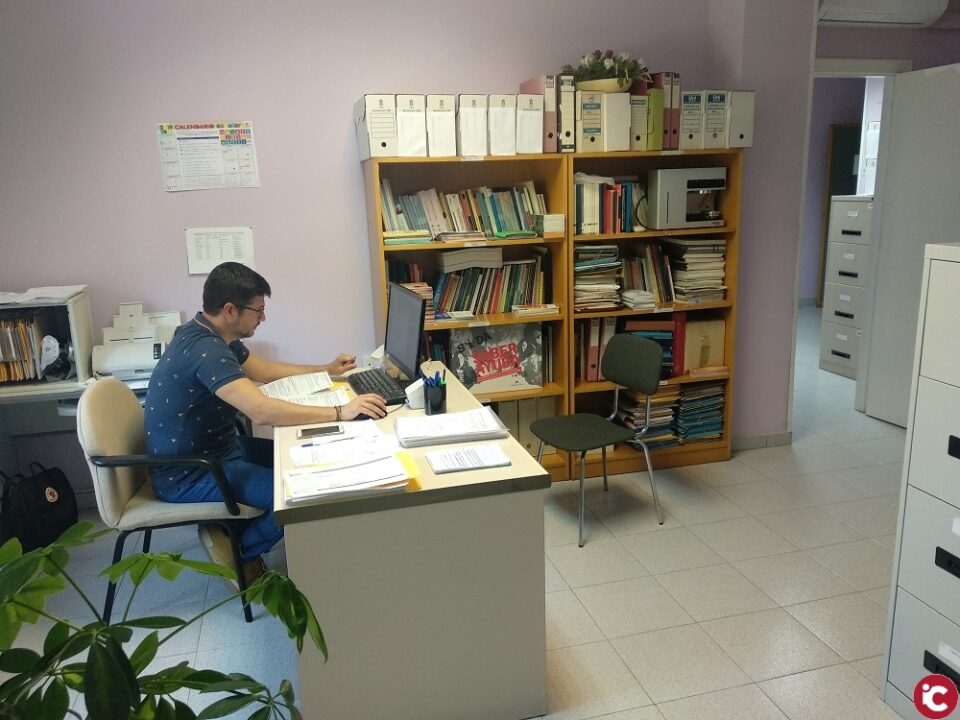 Diputación concede 2.300 euros en equipamiento para los Servicios Sociales de Ibi