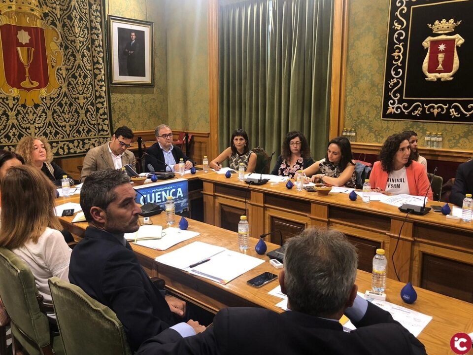 Villena presente en la reunión de la Red de Ciudades AVE en Cuenca