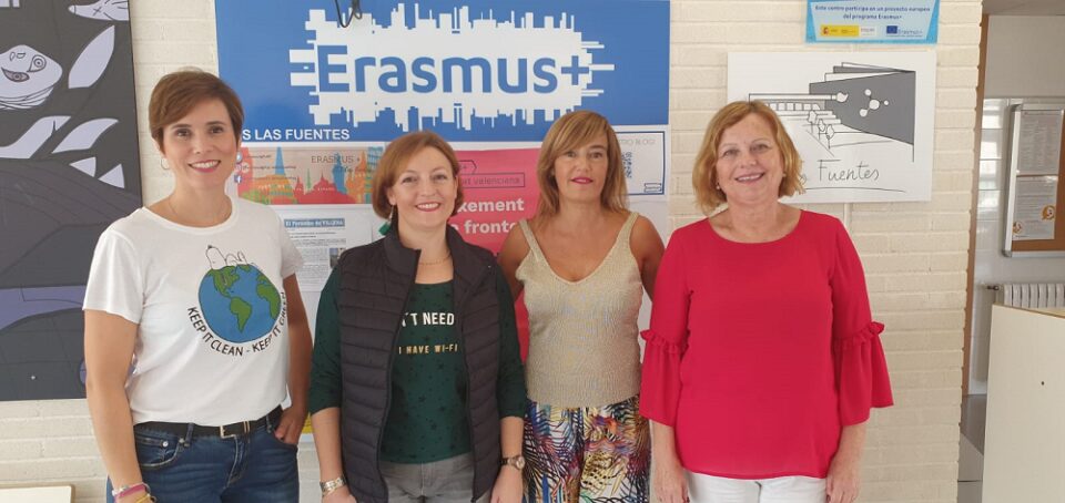 El ciclo formativo de grado medio de actividades comerciales del IES Las Fuestes de Villena caminando por Europa con Erasmus+