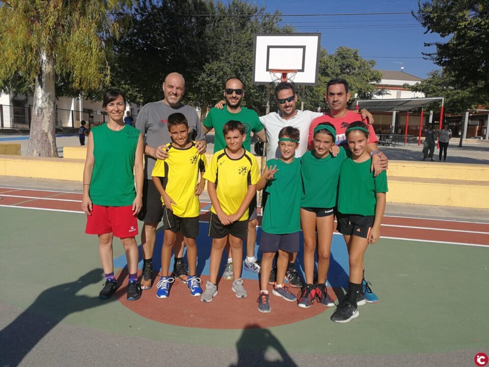 Espectacular primer torneo 3x3 en familia en el CP Pintor Sorolla Elda