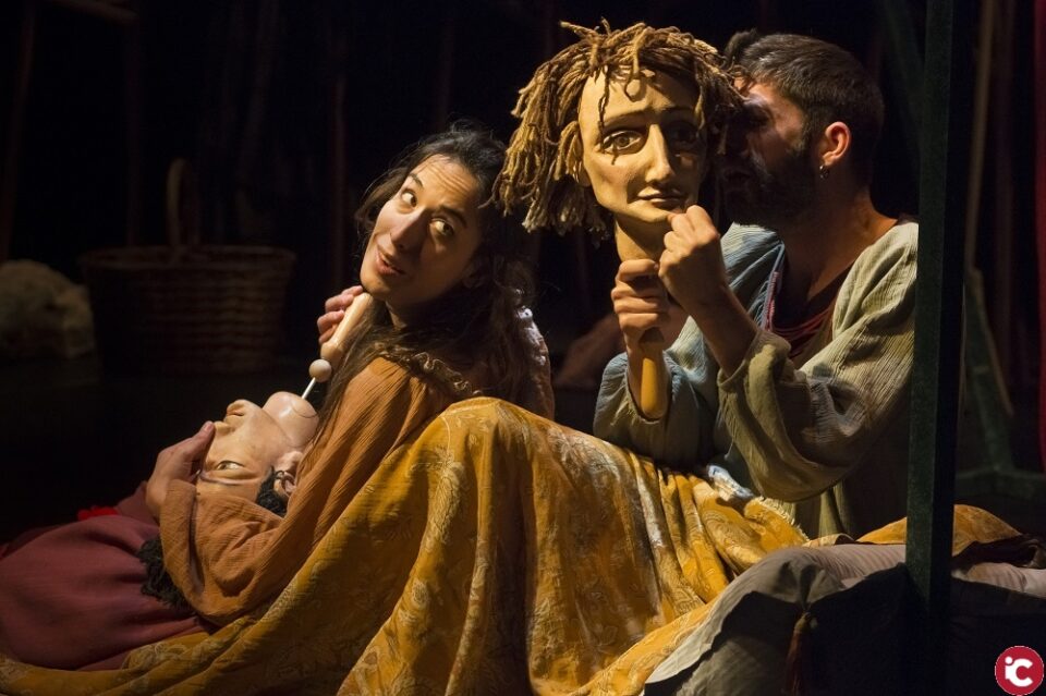 La celestina de Bambalina Titelles en el Teatro Chapí de Villena