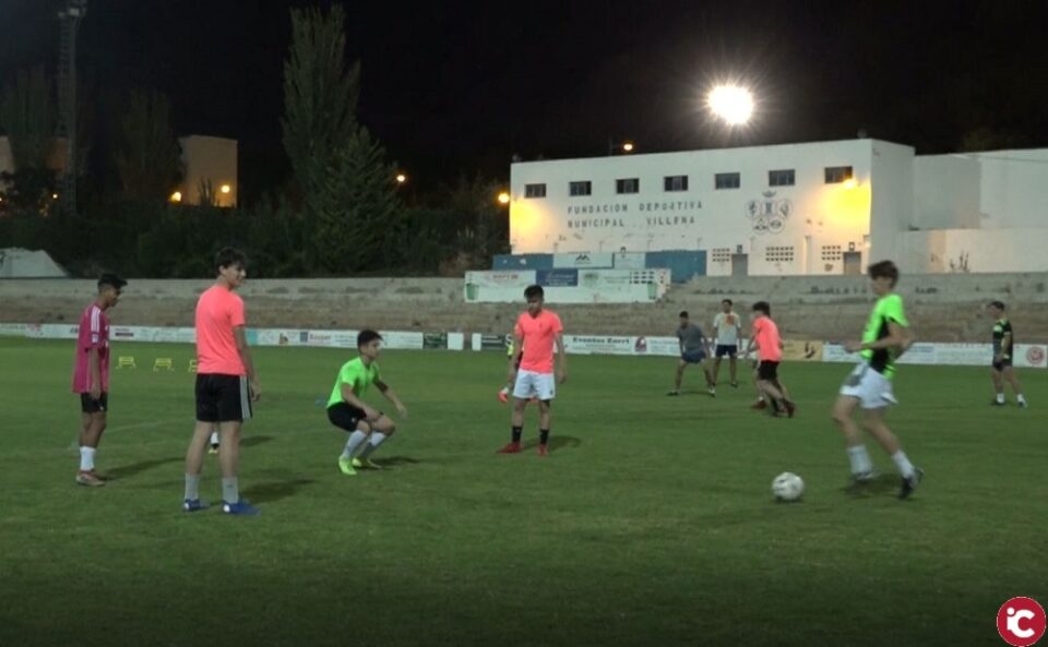 Conocemos al equipo juvenil del Villena C. F.