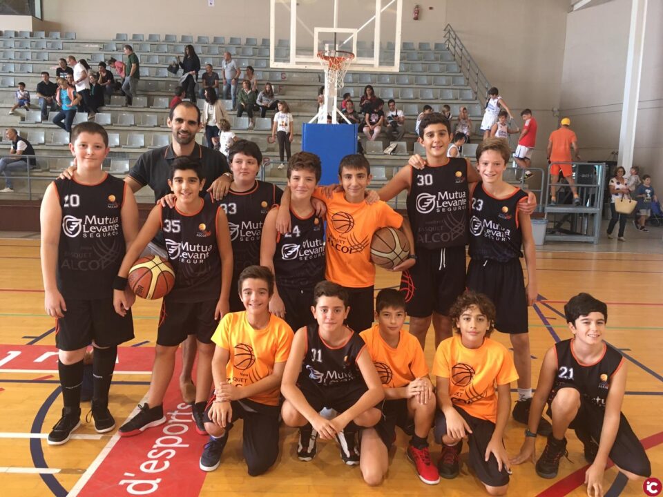 Arranque liguero de todos los equipos federados de la cantera