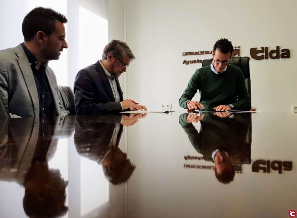 El Ayuntamiento de Elda renueva el convenio con el Centro Excursionista Eldense