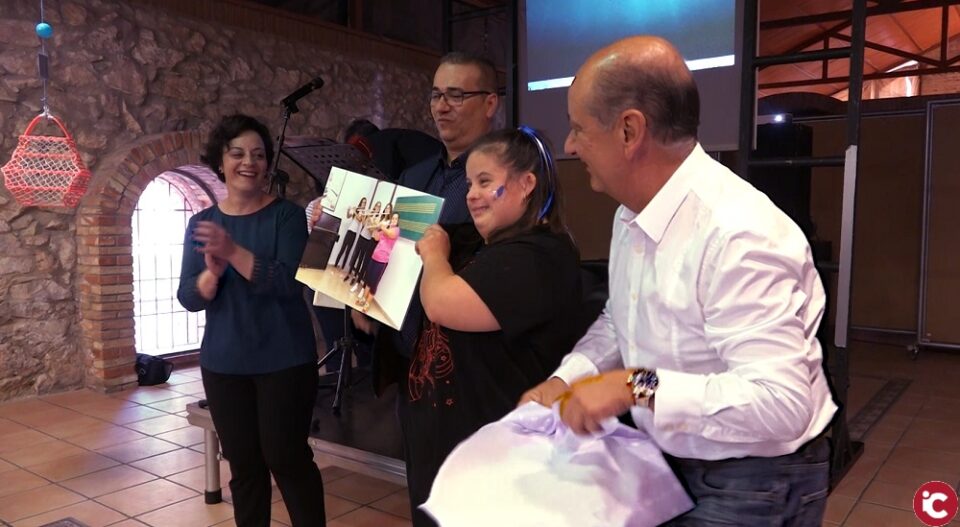 Presentación del Calendario Solidario Sense Barreres 2020