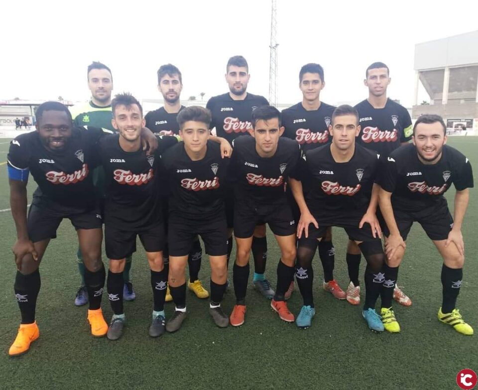 Sorpresa. El Villena CF gana al líder en su campo 0-1