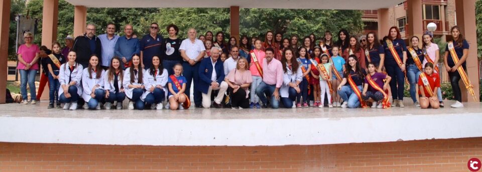 Las Fiestas de los Barrios de Alicante llenan la Cochera de Tranvías en la V Jornada de Convivencia de la FAFBA