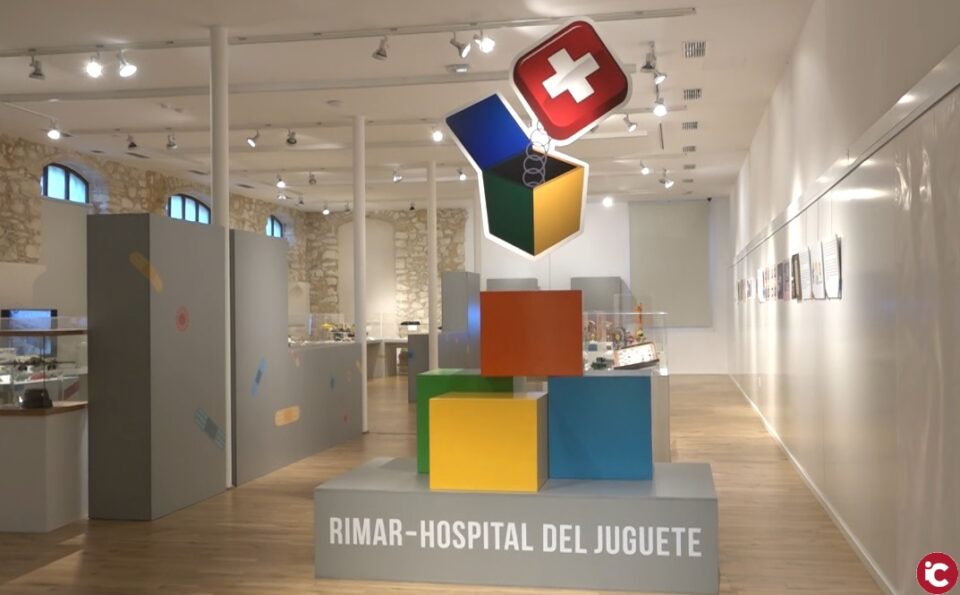 Visitem lexposició Hospital del Juguete al Museu del Joguet dIbi