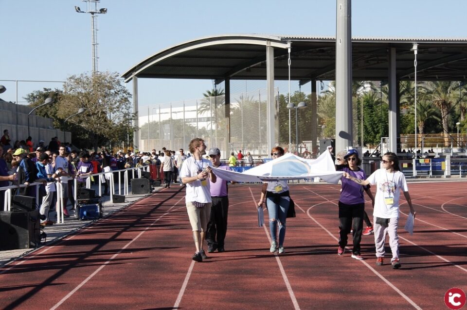 Prop de vuit-cents esportistes amb discapacitat intel·lectual participen en la XXVI Jornada Esportiva d'UPAPSA de la Universitat d'Alacant