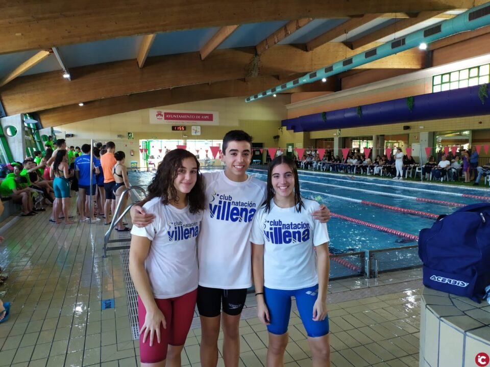 Los nadadaores del CN Villena mejoran marca en el memorial Tomás Martínez de Aspe