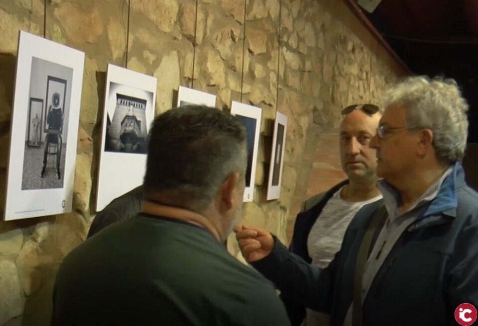 El Horno Cultural de Petrer acoge la cuarta exposición colectiva de la Federación Levantina de Fotografía