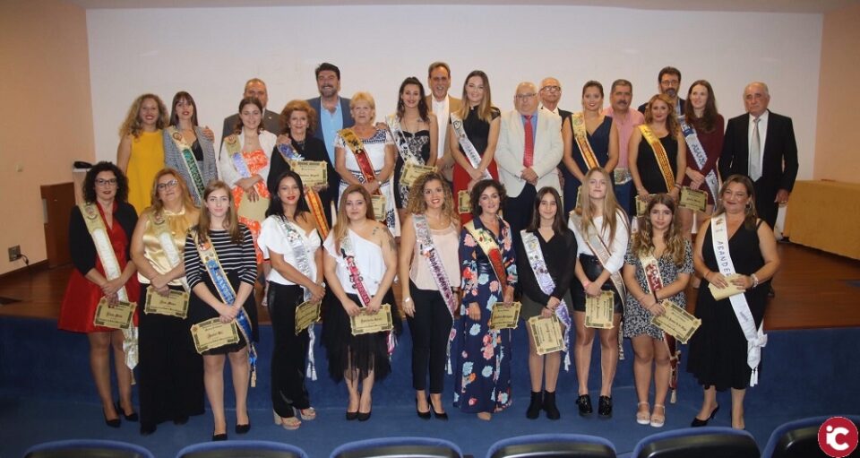 Barcala ensalza la figura de las abanderas y abanderados de las fiestas de Moros y Cristianos de Alicante