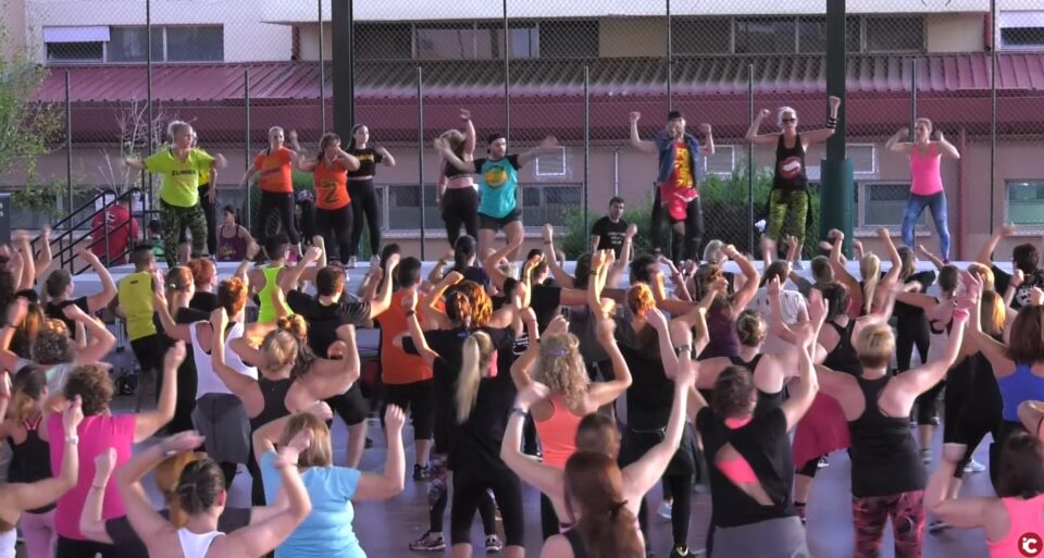 Este pasado sábado se celebró un evento de zumba a beneficio del CAI COCEMFE Alicante de Petrer
