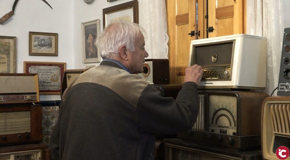 Las radios antiguas marcaron un época