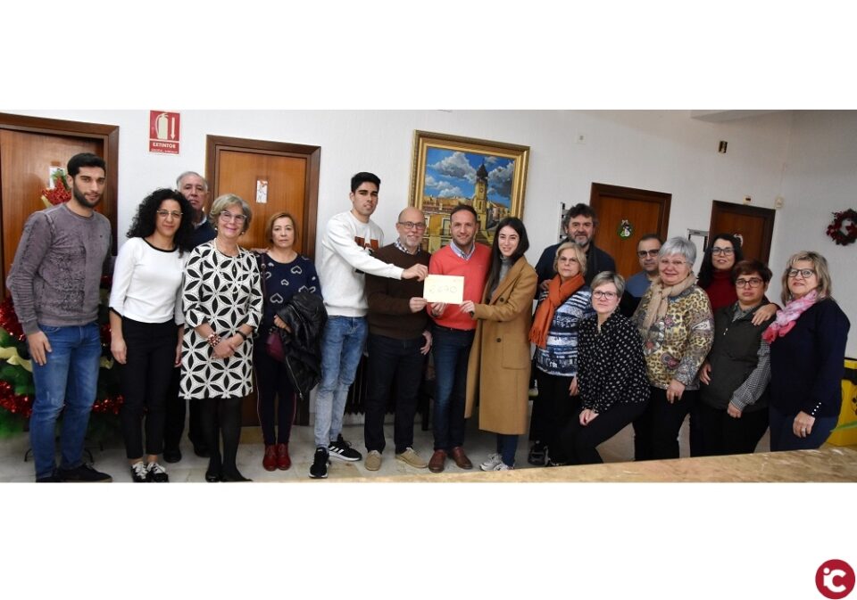 Pinoso entrega 2.700 euros a las familias afectadas por el derrumbe de sus viviendas en Monóvar