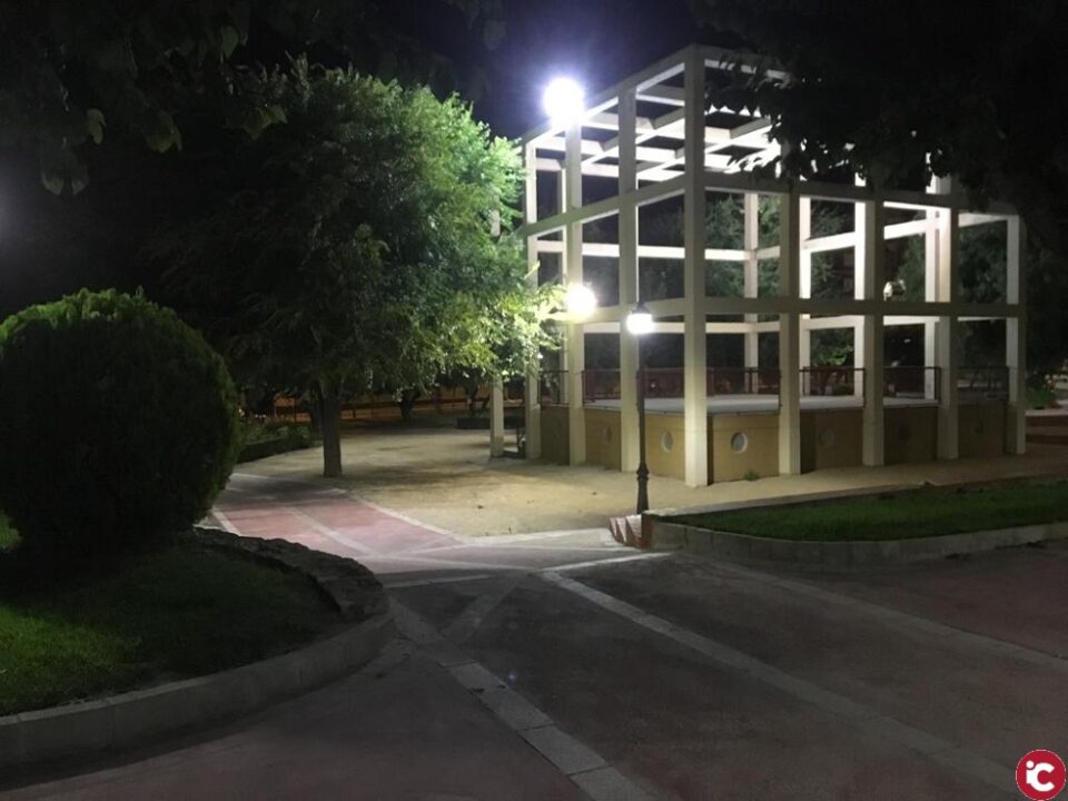 Petrer renueva la iluminación de varios parques por tecnología LED con una subvención del Plan Provincial de Ahorro Energético
