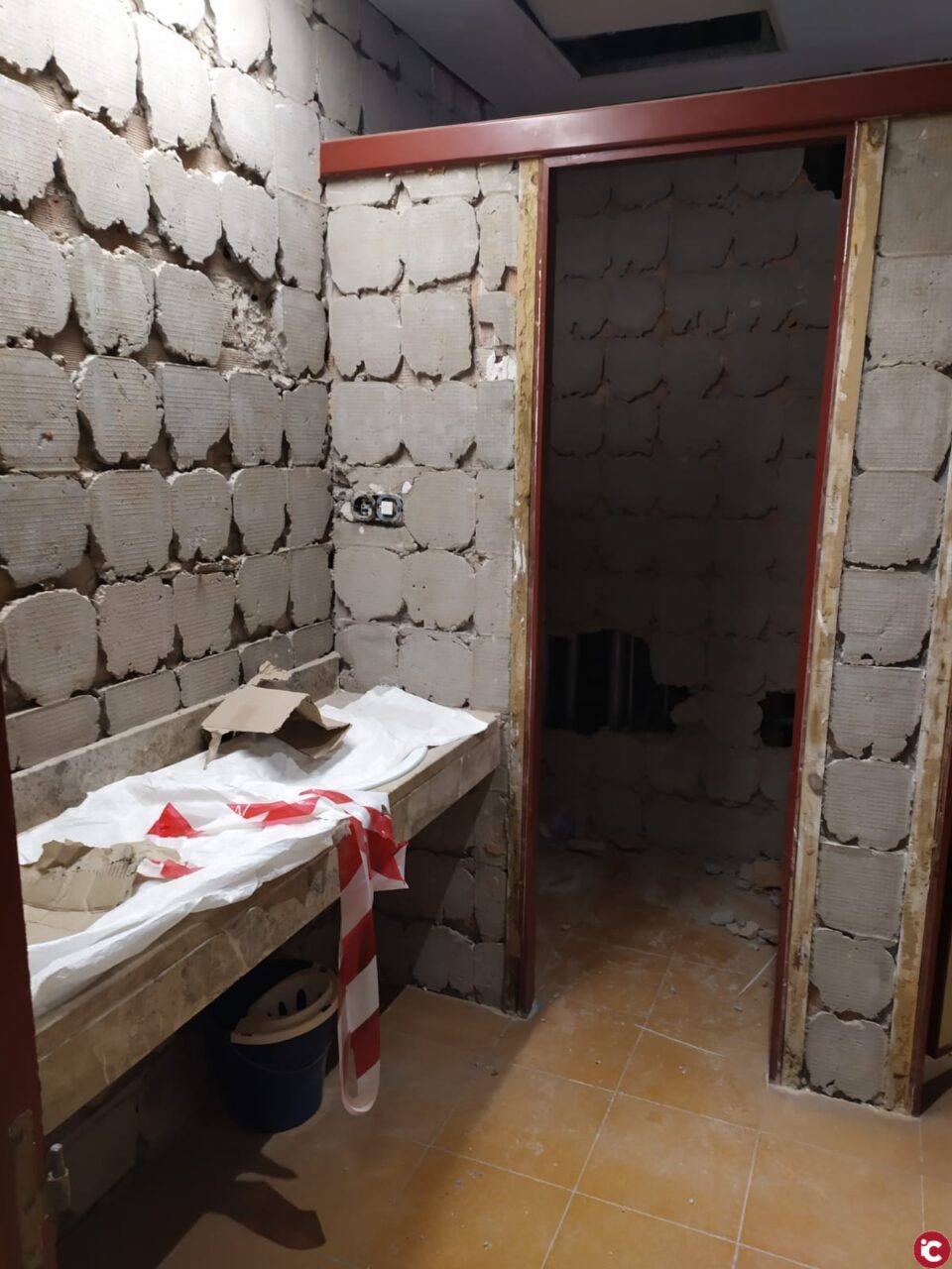 CSIF denuncia que la falta de limpieza en las obras de los juzgados de Elda provoca problemas respiratorios a los trabajadores