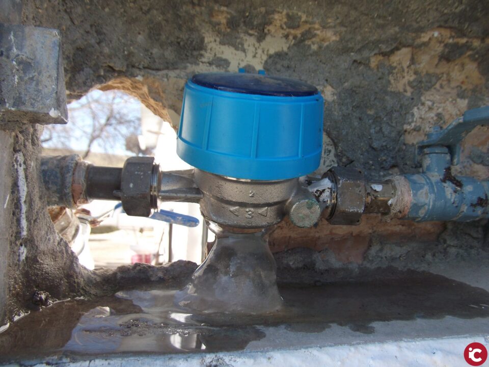La Concejalía de Ciclo de Agua de Villena y Aqualia recuerdan algunos consejos básicos para proteger las instalaciones interiores de agua de los posibles efectos de las bajas temperaturas