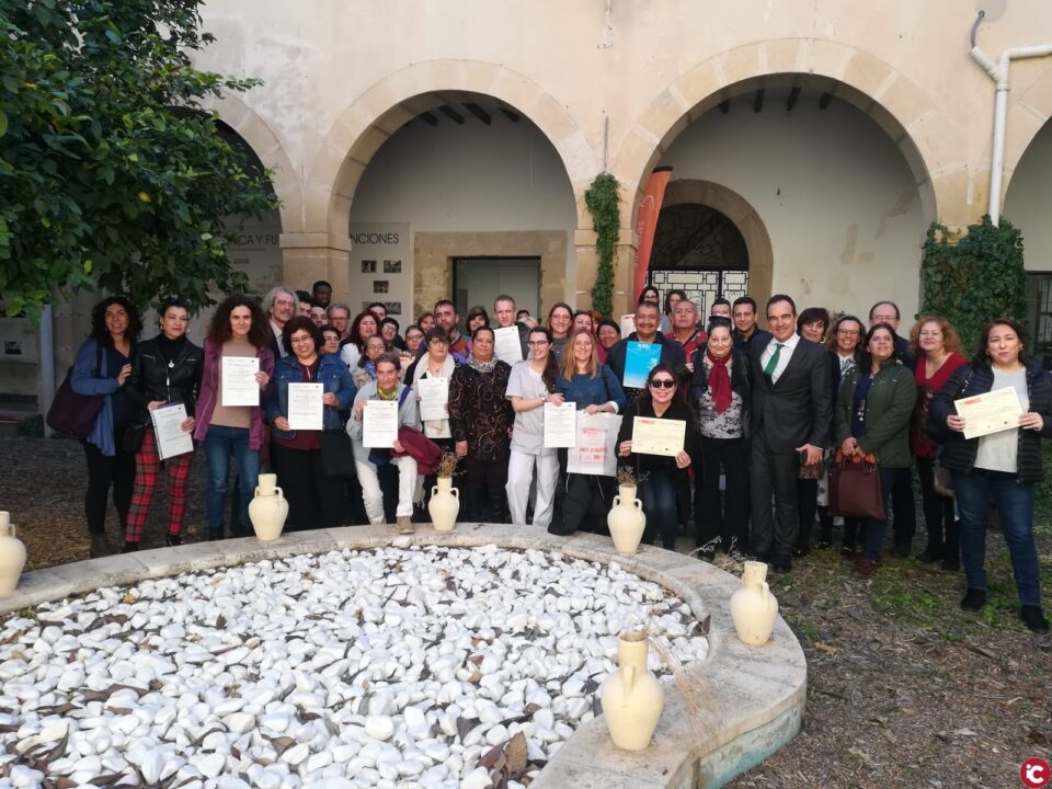 El nuevo servicio municipal de ayuda a desempleados y emprendedores de la zona EDUSI ayuda a 48 vecinos a encontrar trabajo y a 11 a abrir un negocio en sus 14 meses de funcionamiento