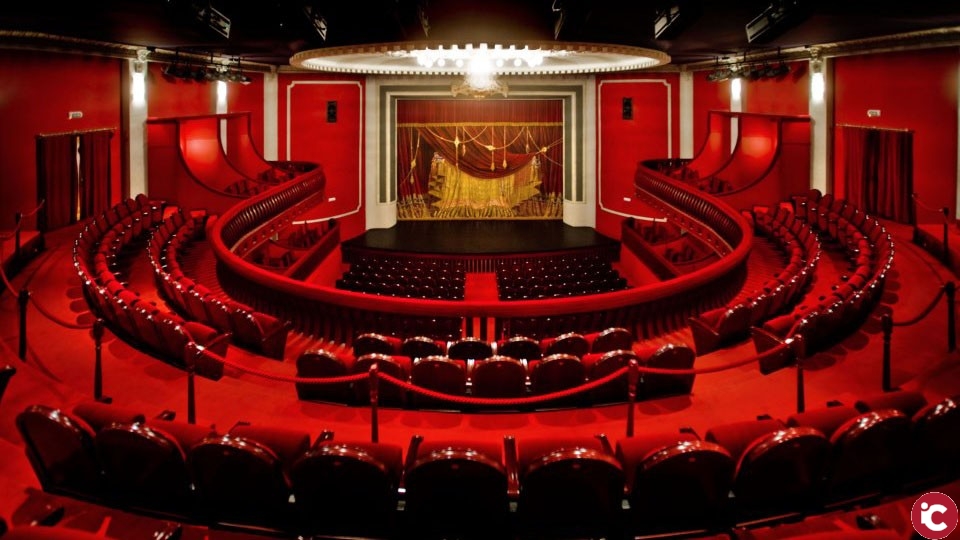 El programa "La Brújula" les ofrece nuevos rincones del Teatro Castelar