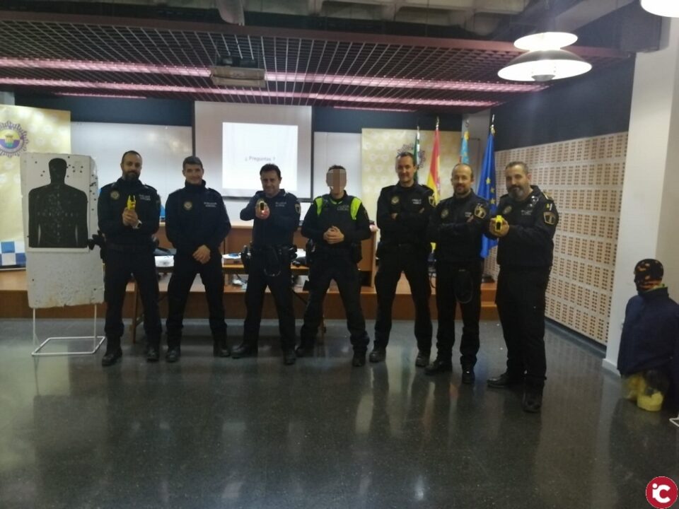 La Policia Local de Monòver utilitzarà pistoles de descàrrega elèctrica
