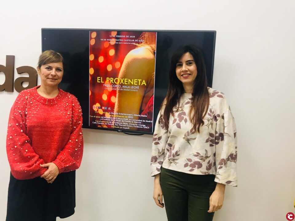 La cineasta y escritora Mabel Lozano denuncia la trata de personas con Chicas nuevas 24 horas y Proxeneta: Paso corto. Mala leche