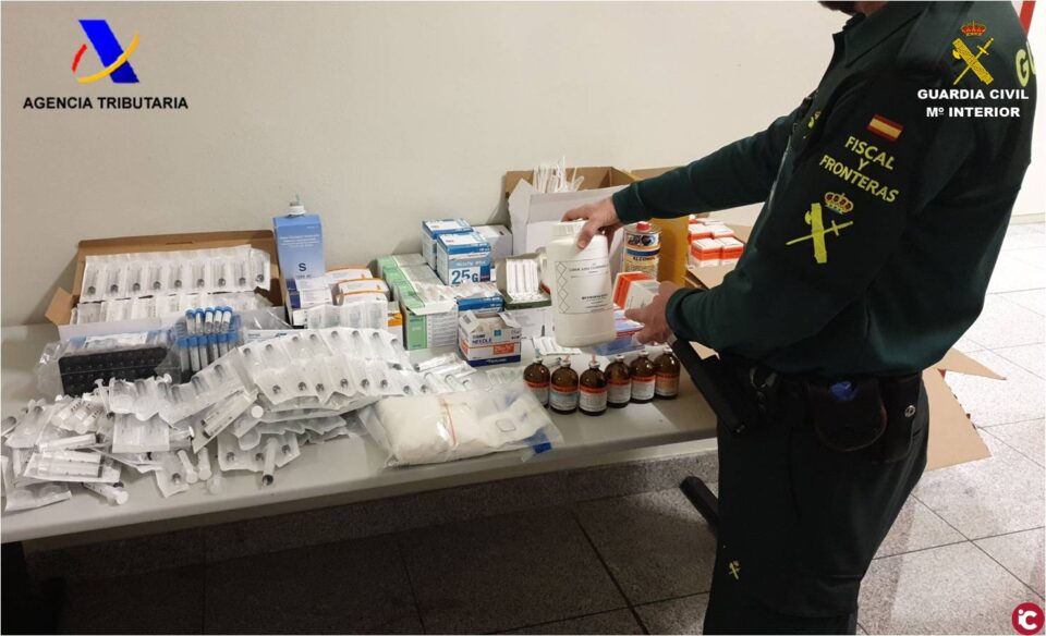 La Guardia Civil investiga en Alicante a una supuesta especialista médica por carecer de titulación y/o documentación alguna