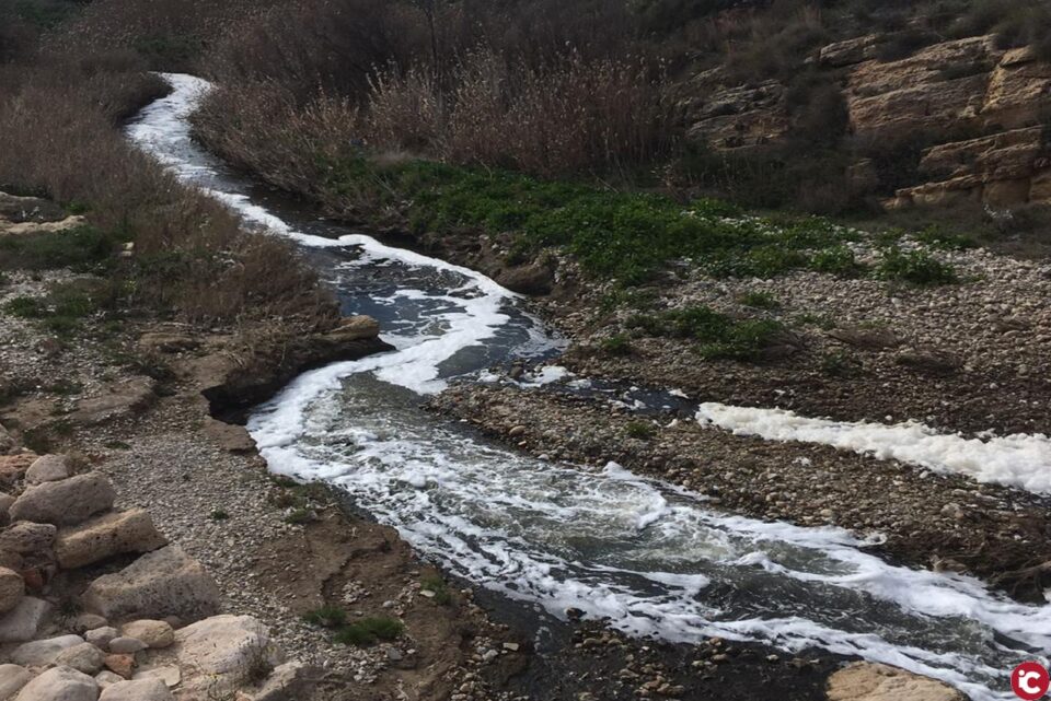 Medio Ambiente muestra su preocupación por los vertidos contaminantes al Vinalopó