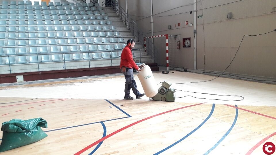 S'inicien els treballs de restauració del pavelló Mutua Levante