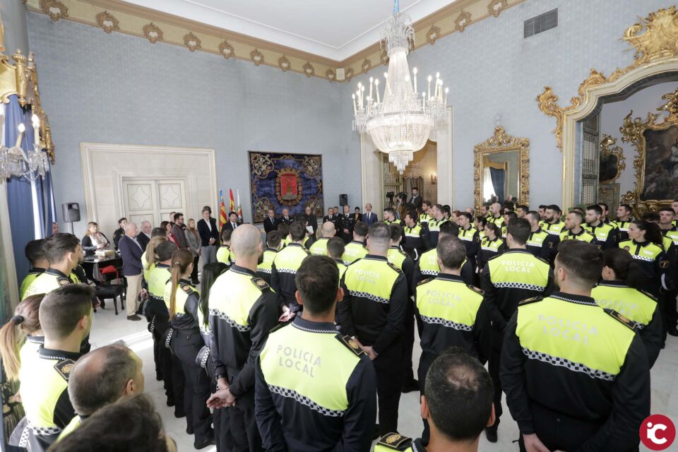 El Ayuntamiento refuerza la Policía Local con la incorporación de 64 nuevos agentes en Alicante