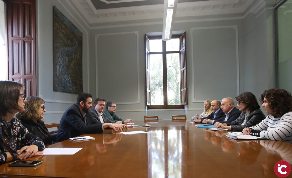 La Diputación de Alicante y la Generalitat activan un plan turístico conjunto para promocionar la Costa Blanca